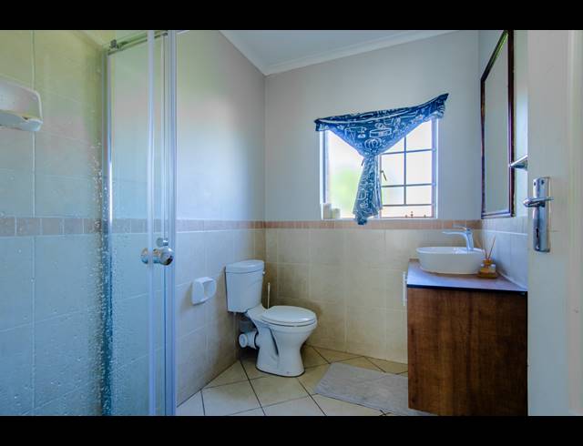 2 BEDROOM TOWNHOUSE FOR SALE IN MONAVONI AH